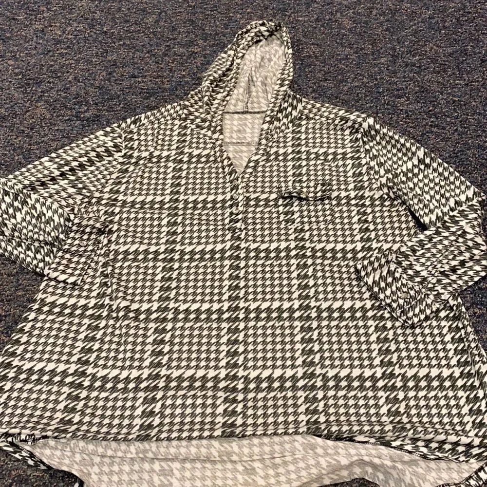 Buttoned Hoodie Roomy Top sz. 2X